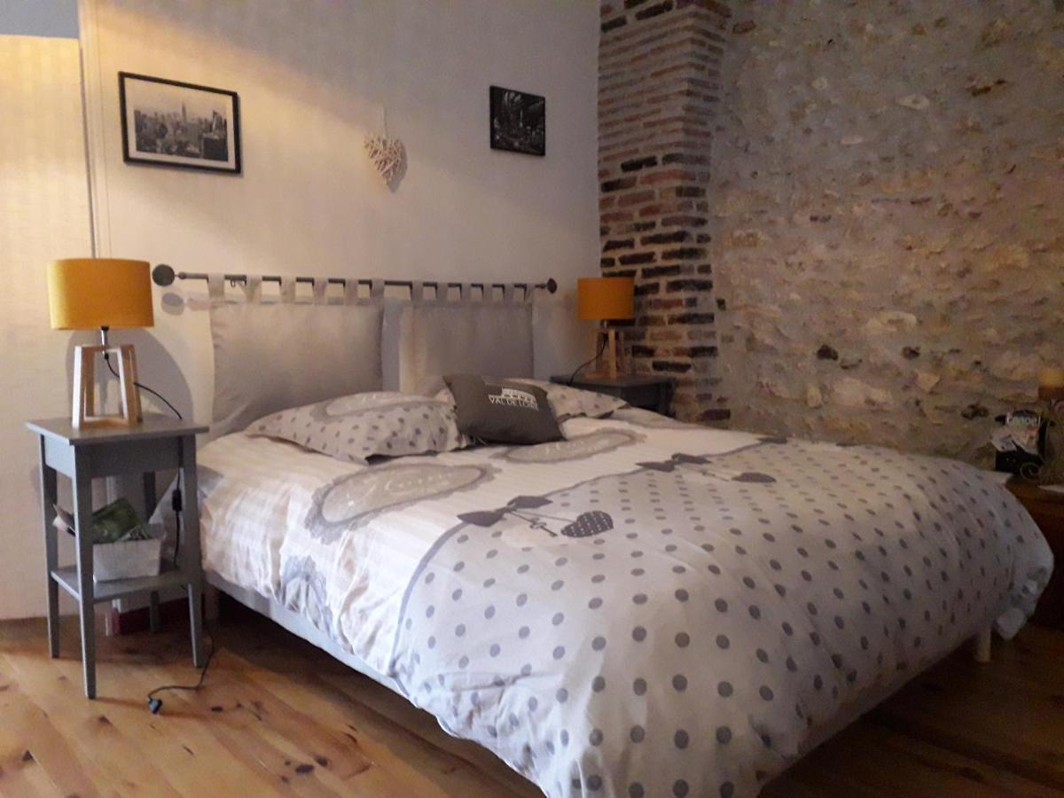 Les Hirondelles Bed & Breakfast Onzain Dış mekan fotoğraf