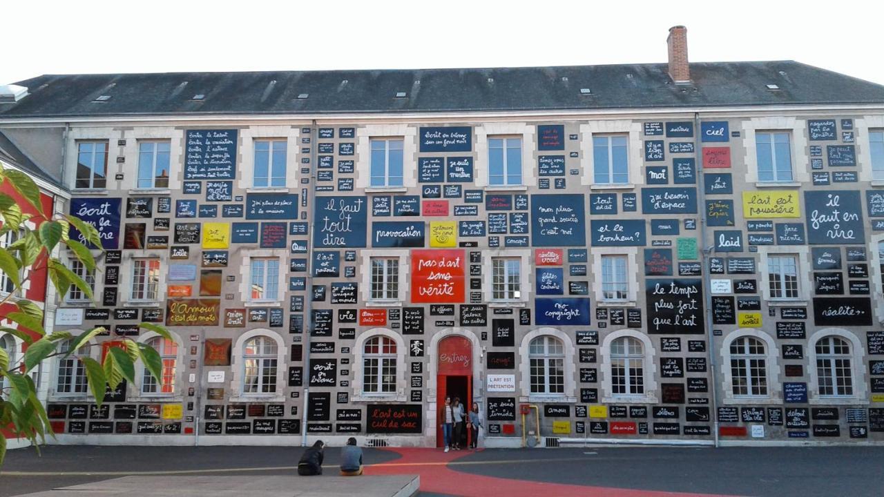 Les Hirondelles Bed & Breakfast Onzain Dış mekan fotoğraf